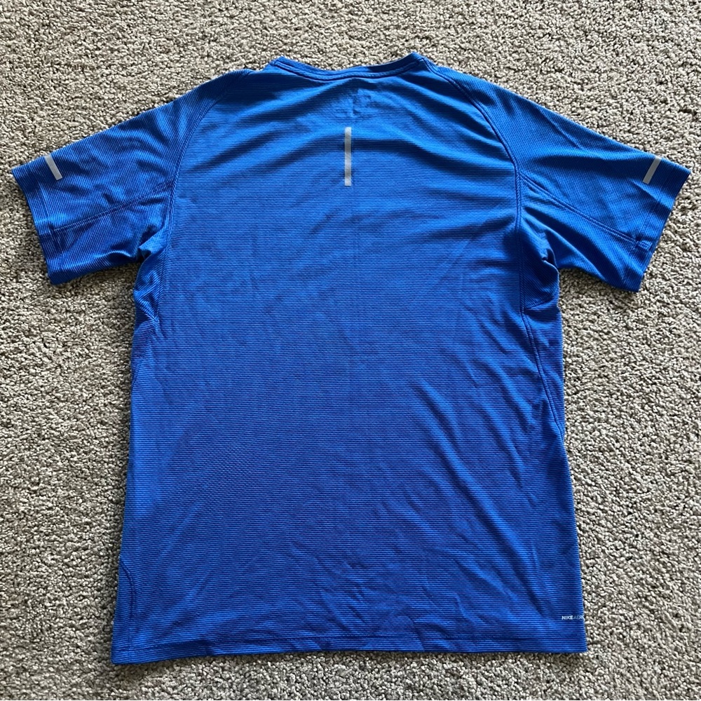 Nike Dri Fit Aeroreact Running Shirt - Picture 4 of 7